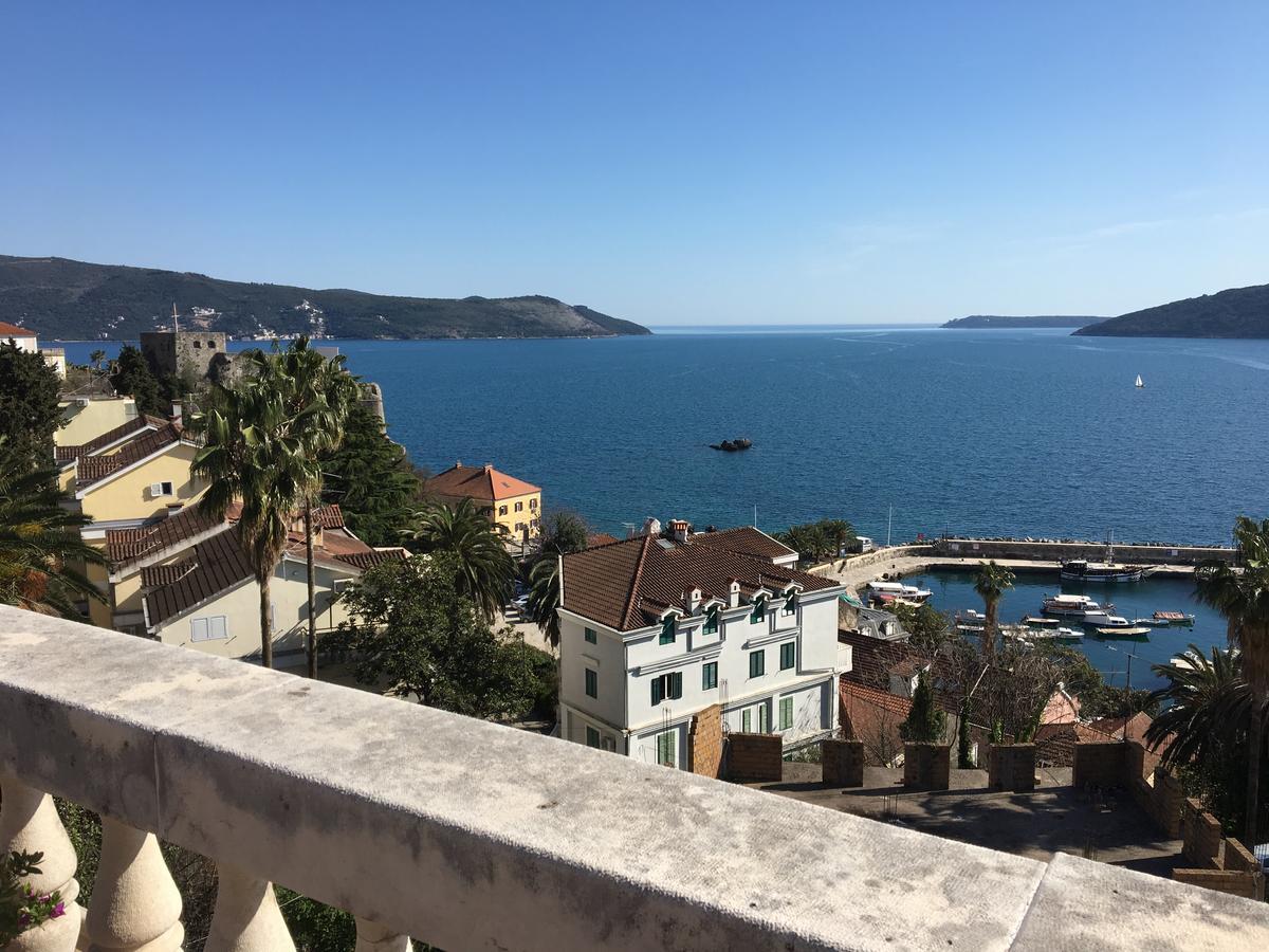 Apartment Fjord Waterfront Cattaro Esterno foto